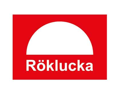 Skylt som monteras för att visa brandkåren var rökluckor i en fastighet finns.