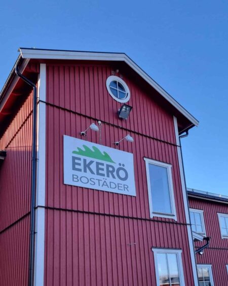 Ekerö Bostäder installerar digitala lås
