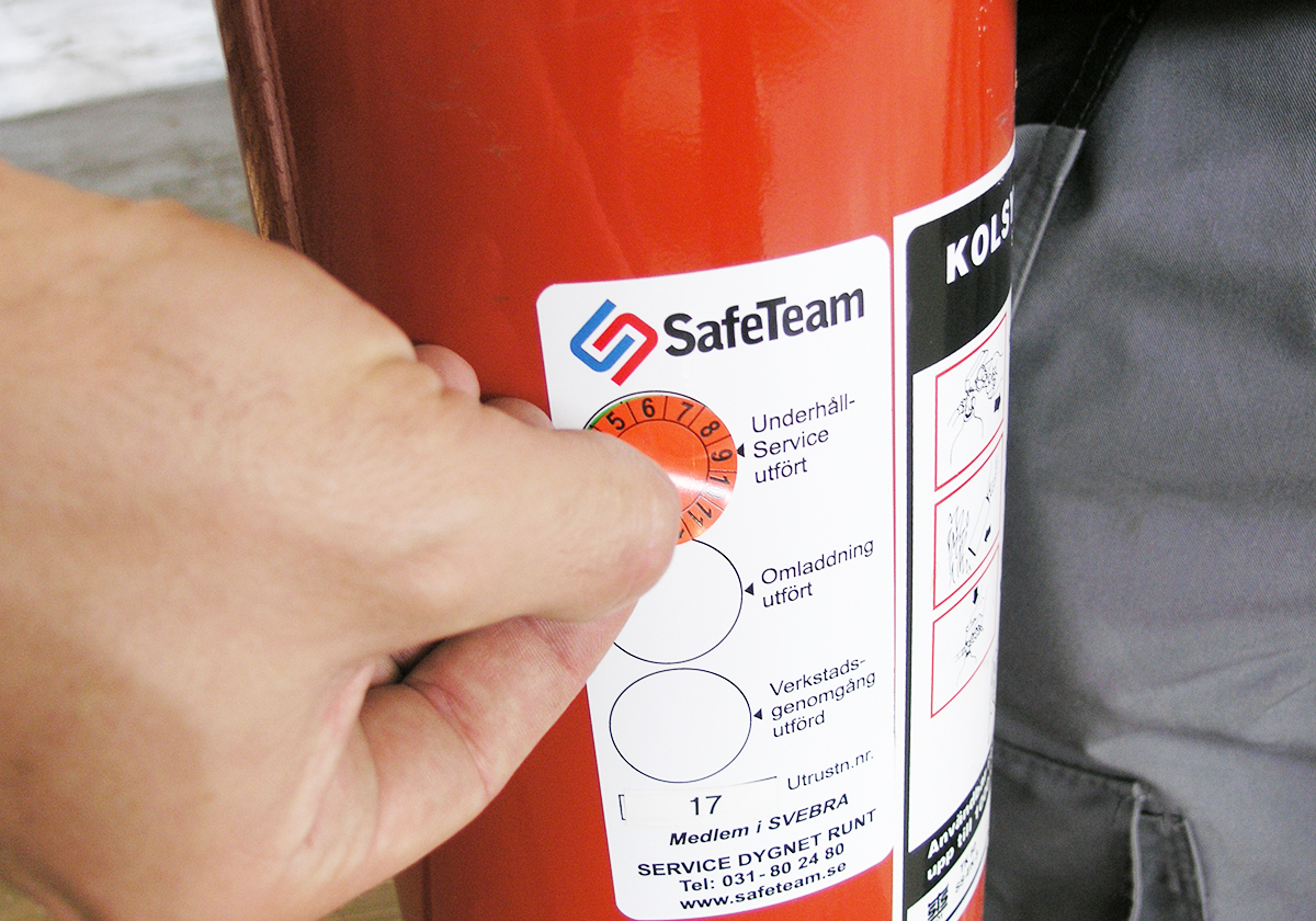 Kontroll av brandsläckare | SafeTeam