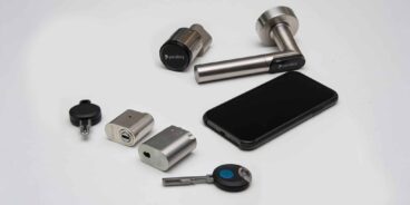 Låskomponenter i olika digitala låssystem, mobilbaserade och med fysisk digital nyckel | SafeTeam